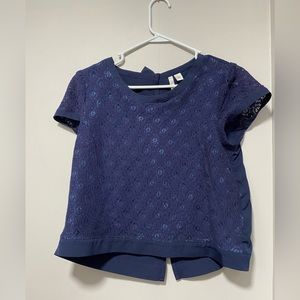 Women’s dress shirt